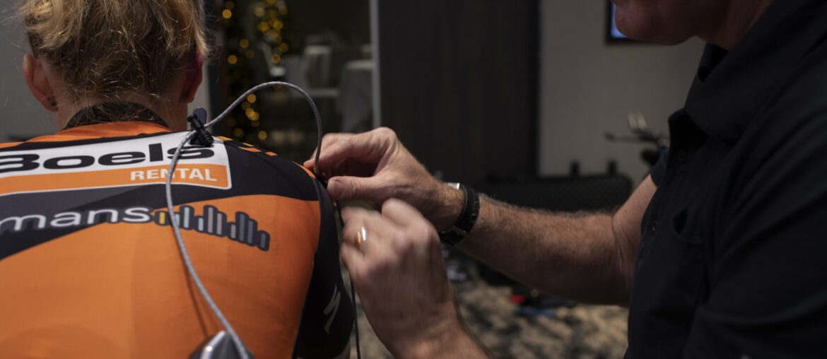 Cycle sales fitting service