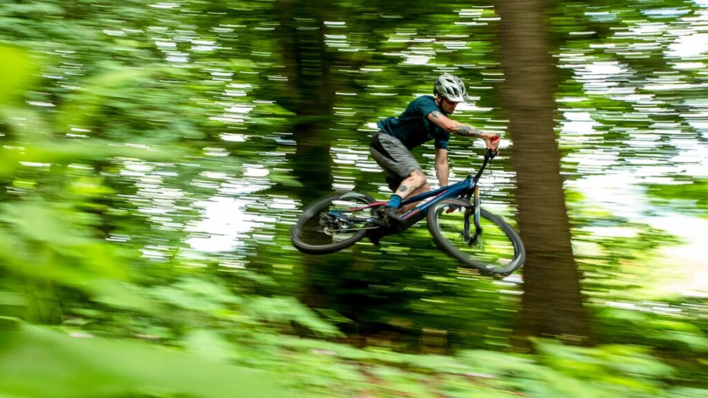 Fullfat vs. Superlight: Which eBike is right for me?