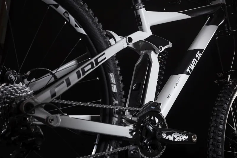 Cube two15 race 2019 outlet
