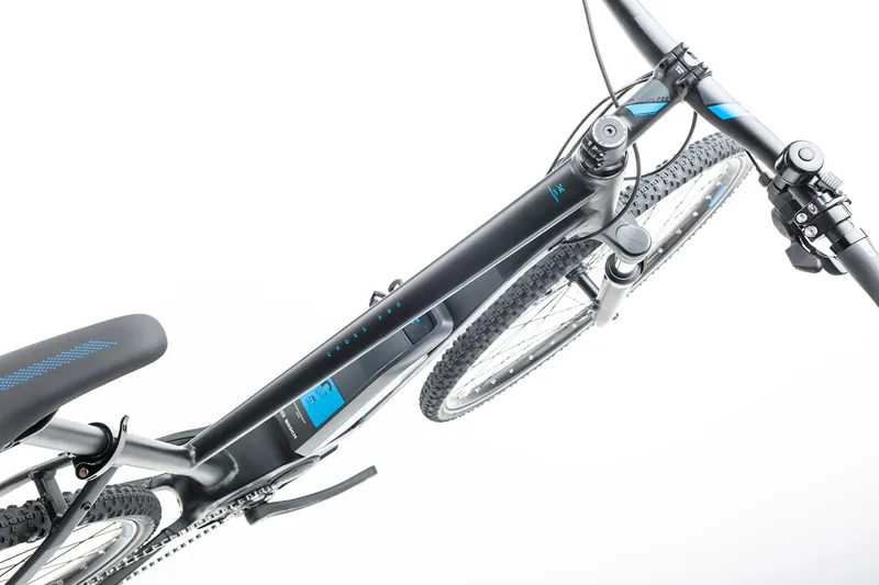 Cube Cross E bike Pro Hybrid 400 in Black Blue