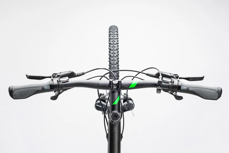 Cube Cross Hybrid in Black FlashGreen