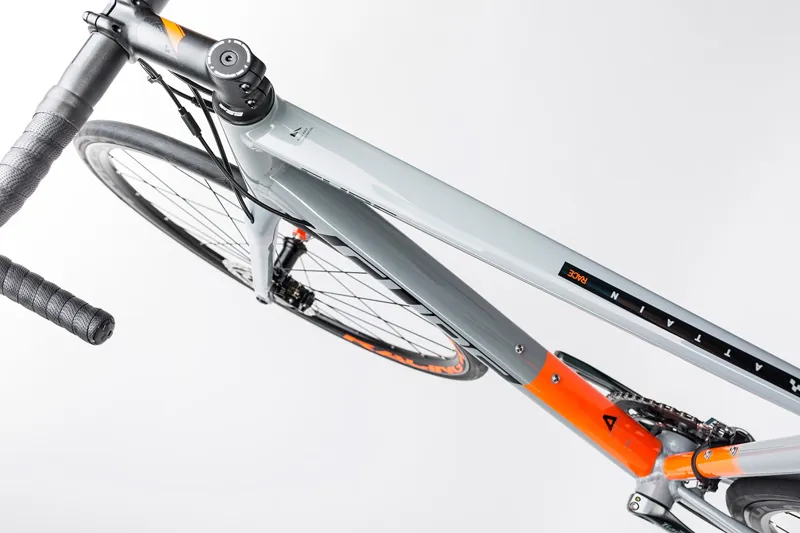 Cube race disc 2025