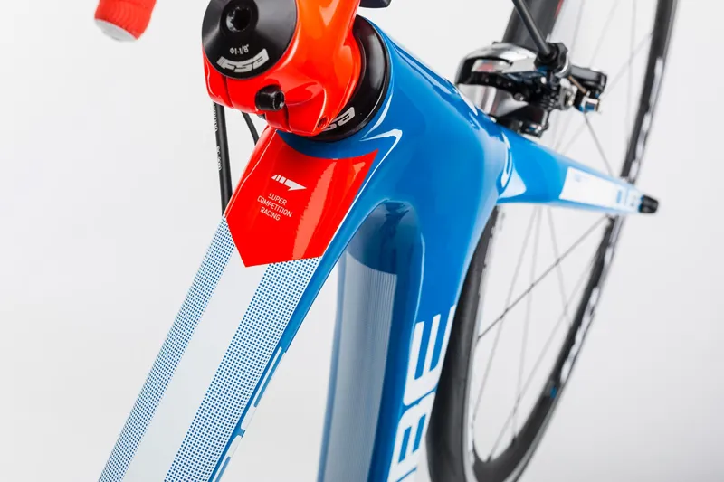 Cube Litening C:68 SL Road Bike in Carbon/Blue/Red Cube Litening C:68 SL Road Bike in Carbon/Blue/Red