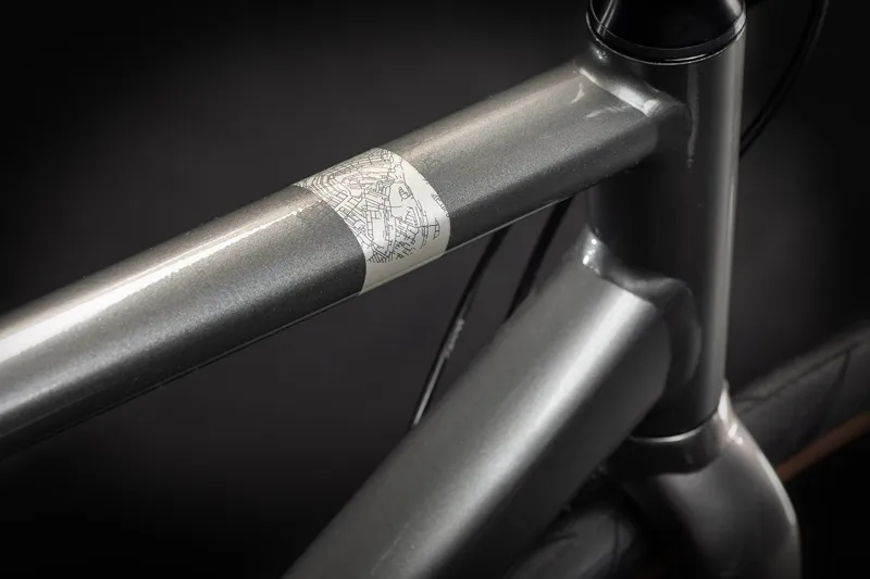2021 Cube Editor Belt Drive Bike in Silver