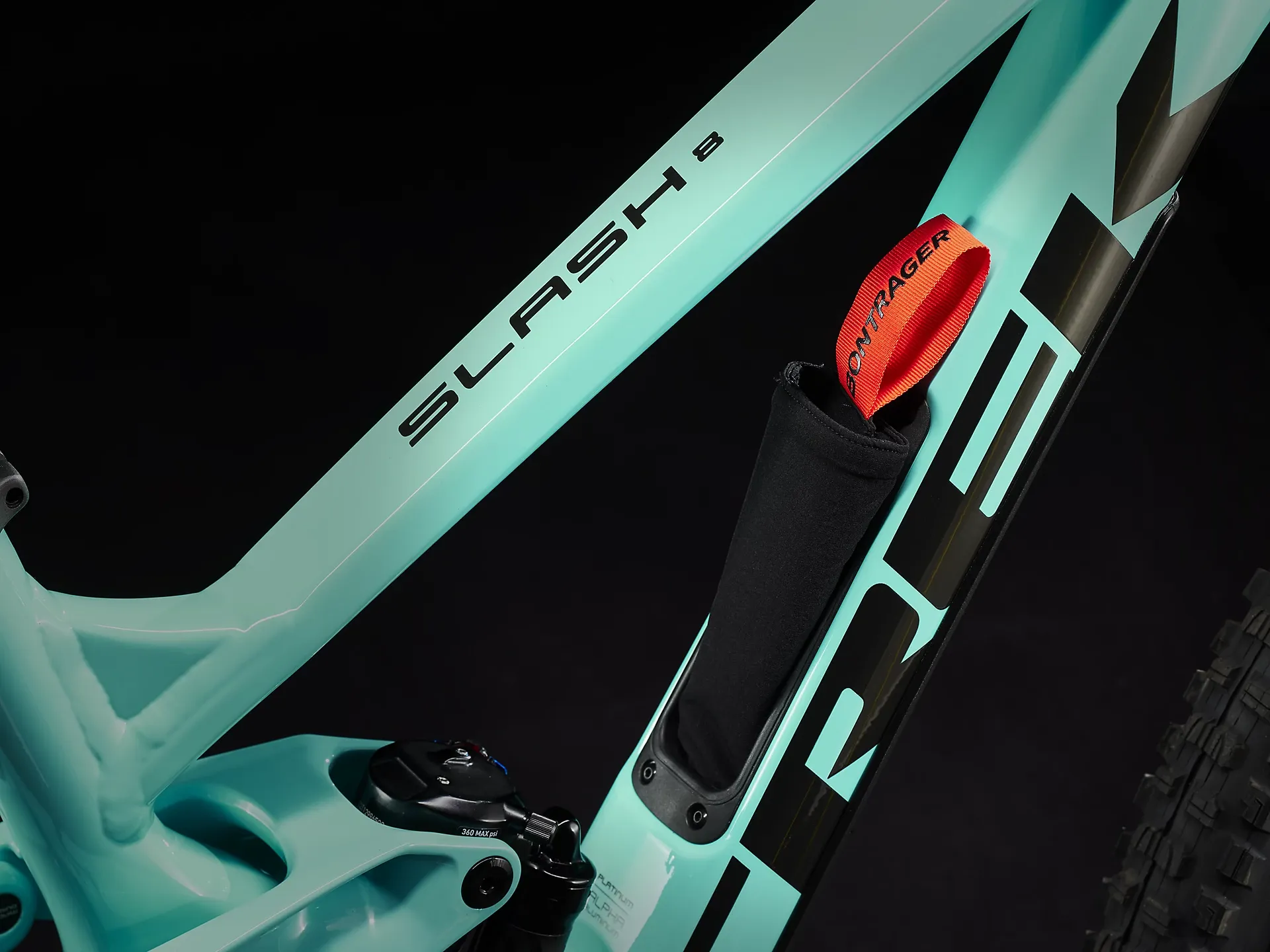 2022 Trek Slash 8 GX Mountain Bike in Miami Green