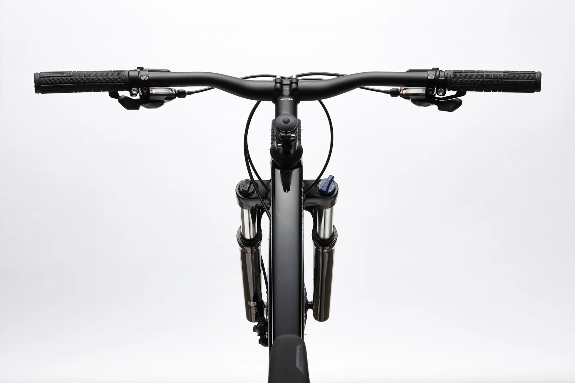 Cannondale Trail 6 Mountain Bike Limited Edition Black Silver