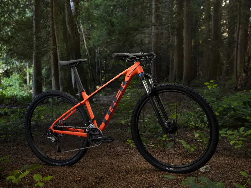 2019 trek marlin store