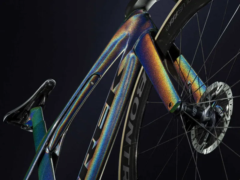 Prismatic pearl 2025 trek
