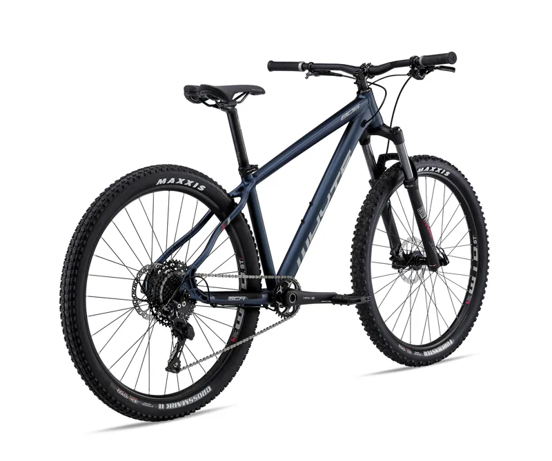Whyte shop 806 v2