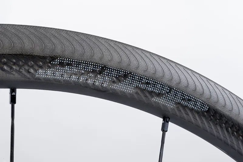 Zipp 202 front wheel discount