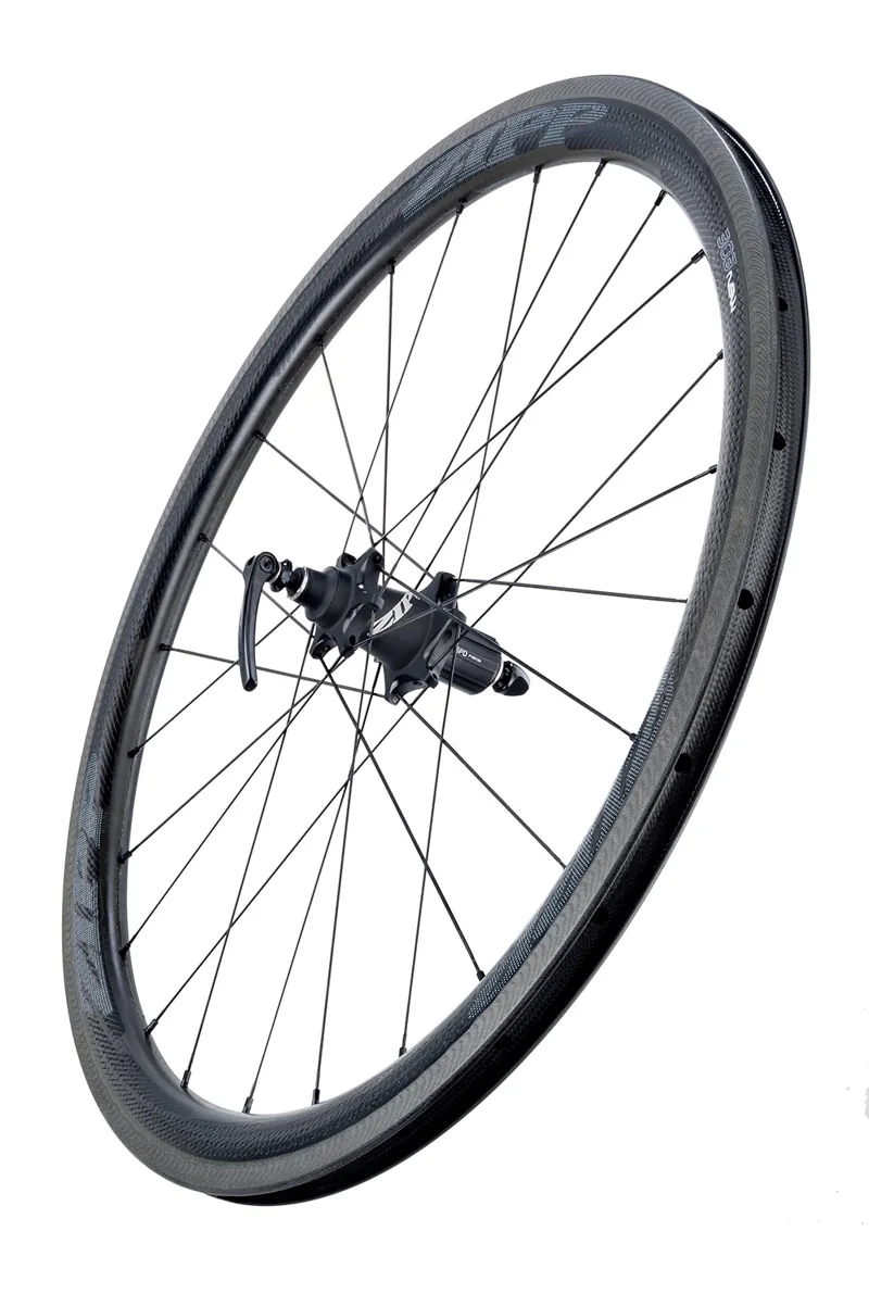 Zipp 303 nsw carbon clincher store